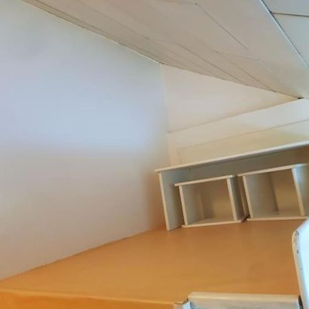 Petit Studio La Madeleine Nantes Bagian luar foto